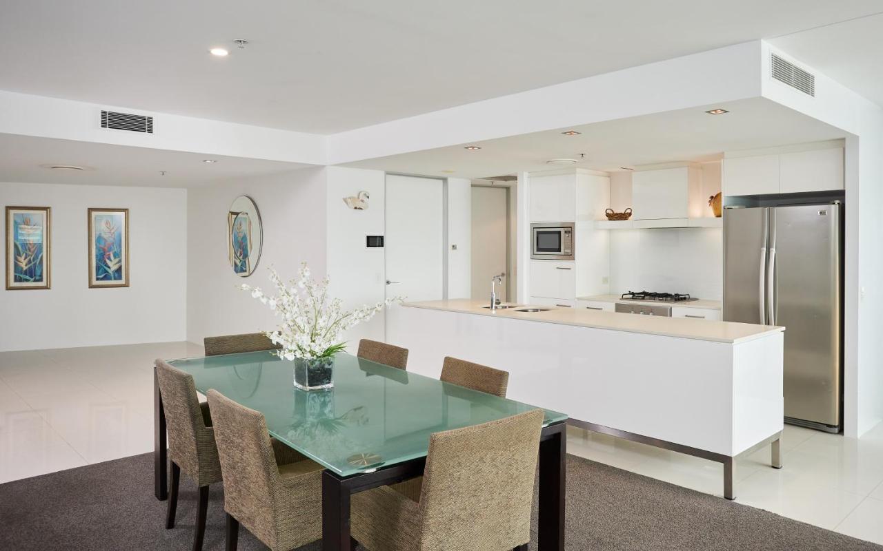 Serain Residences On 9 Hamilton Avenue ゴールドコースト エクステリア 写真