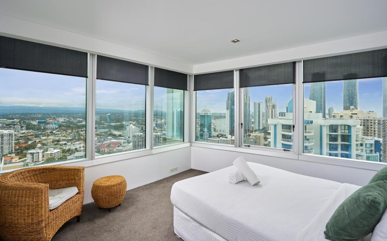 Serain Residences On 9 Hamilton Avenue ゴールドコースト エクステリア 写真