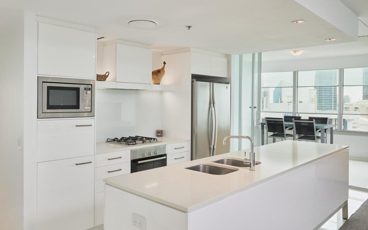 Serain Residences On 9 Hamilton Avenue ゴールドコースト エクステリア 写真