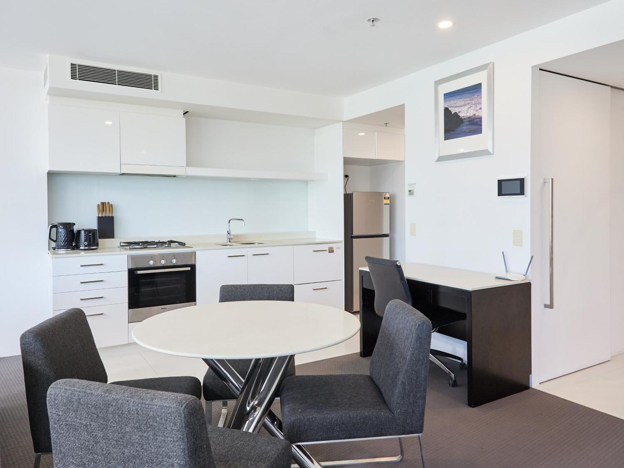 Serain Residences On 9 Hamilton Avenue ゴールドコースト エクステリア 写真