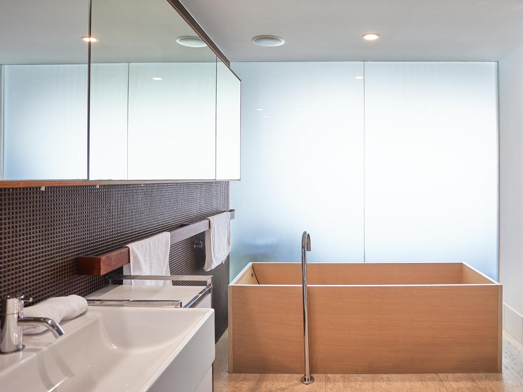 Serain Residences On 9 Hamilton Avenue ゴールドコースト エクステリア 写真