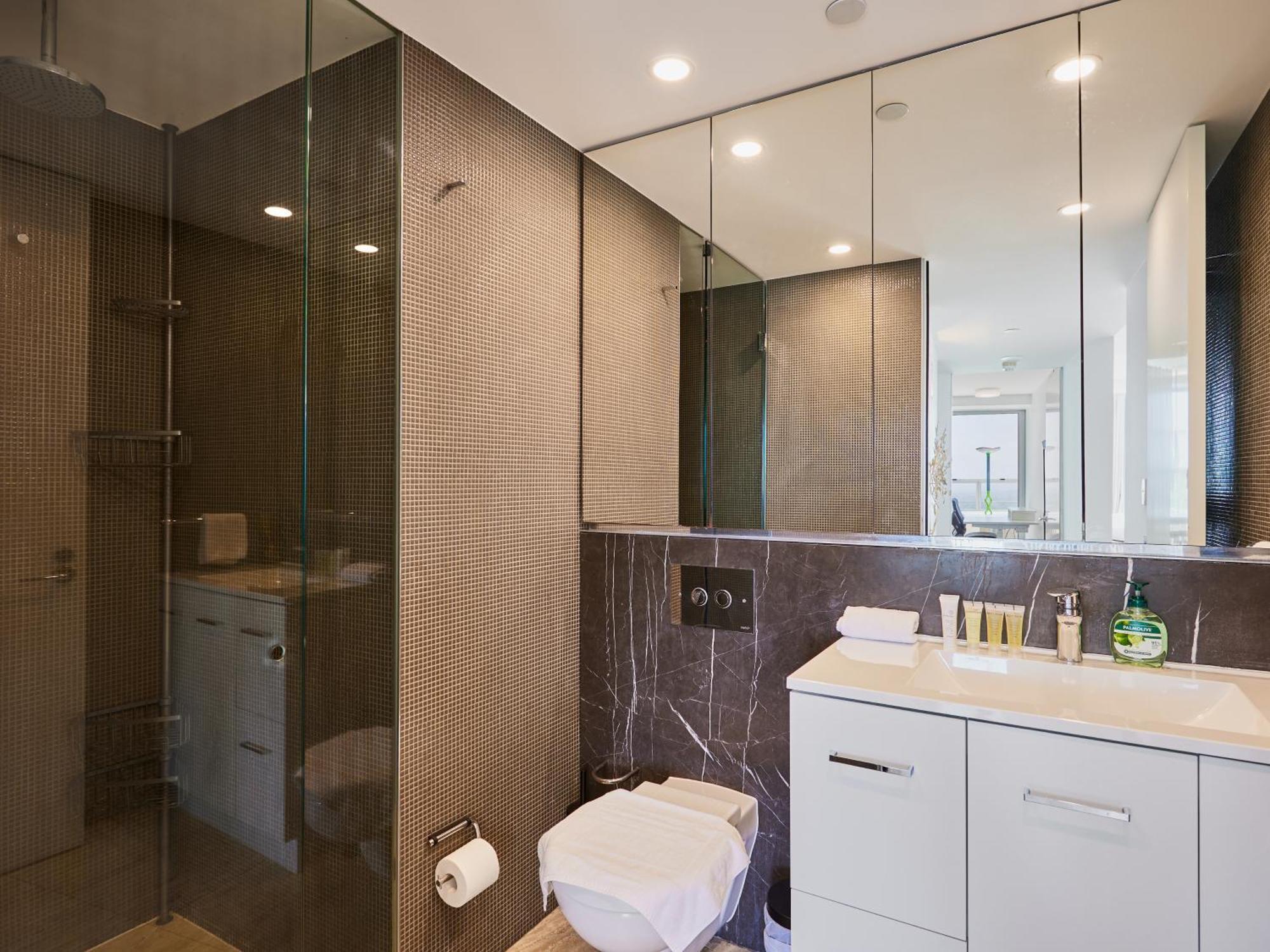 Serain Residences On 9 Hamilton Avenue ゴールドコースト エクステリア 写真