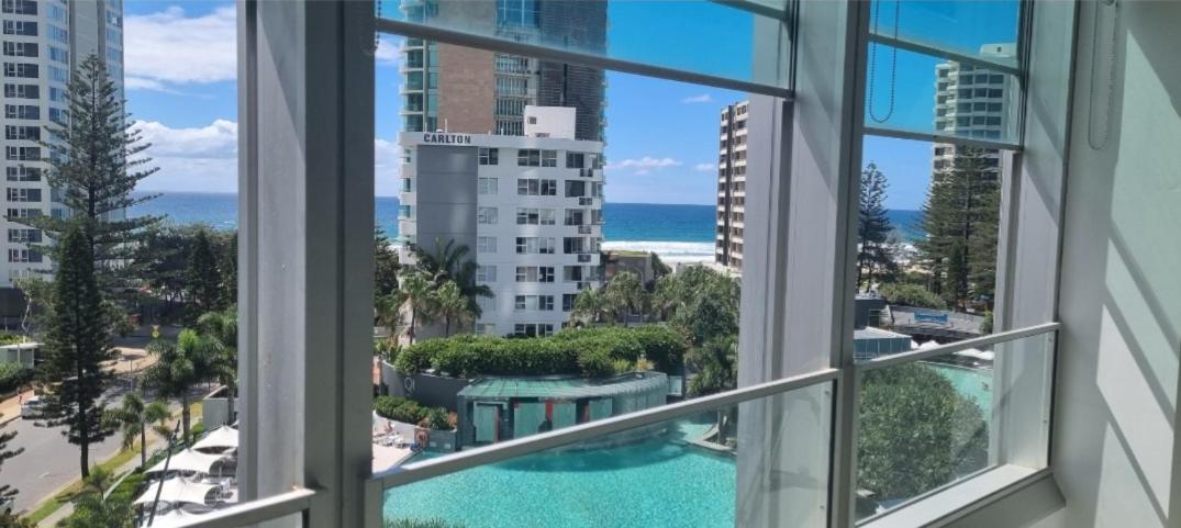 Serain Residences On 9 Hamilton Avenue ゴールドコースト エクステリア 写真